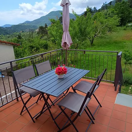 Dom wakacyjny Ca Nel Bosco San Benedetto (Liguria)